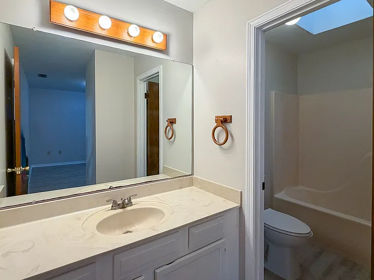888 Culp Ave #1 — Photo 16