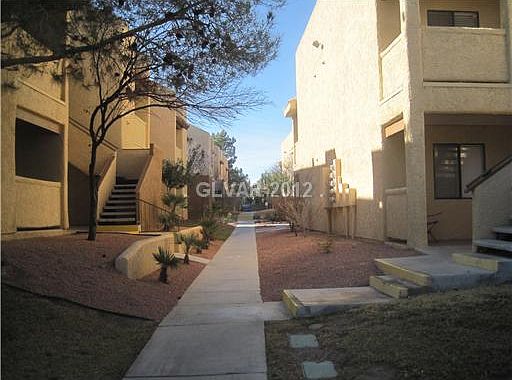 2nd image of 1111 Warbonnet Way Unit 152