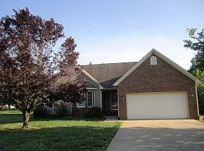 1st image of 301 Briarwood Dr