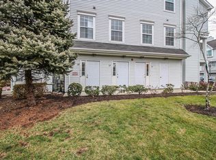 55 Prestwick Way, Edison, NJ 08820