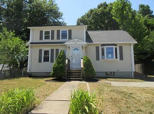88 West St, West Warwick, RI 02893