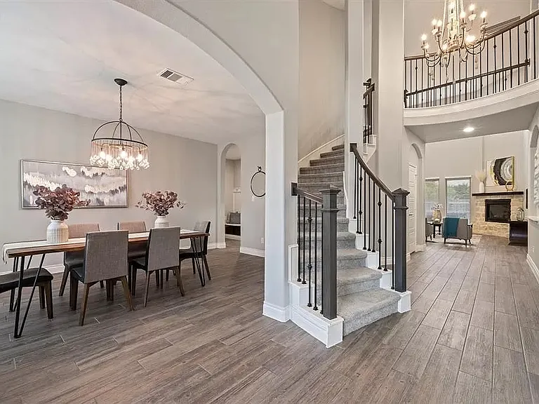 2037 Judge Fisk Ct — Photo 2