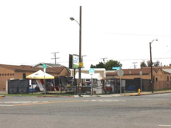 2nd image of 10401 S Vermont Ave