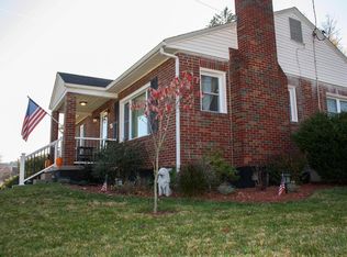 615 James St, Bridgeport, WV 26330