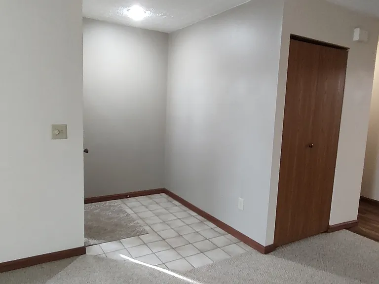 Front Entry tiled Foyer