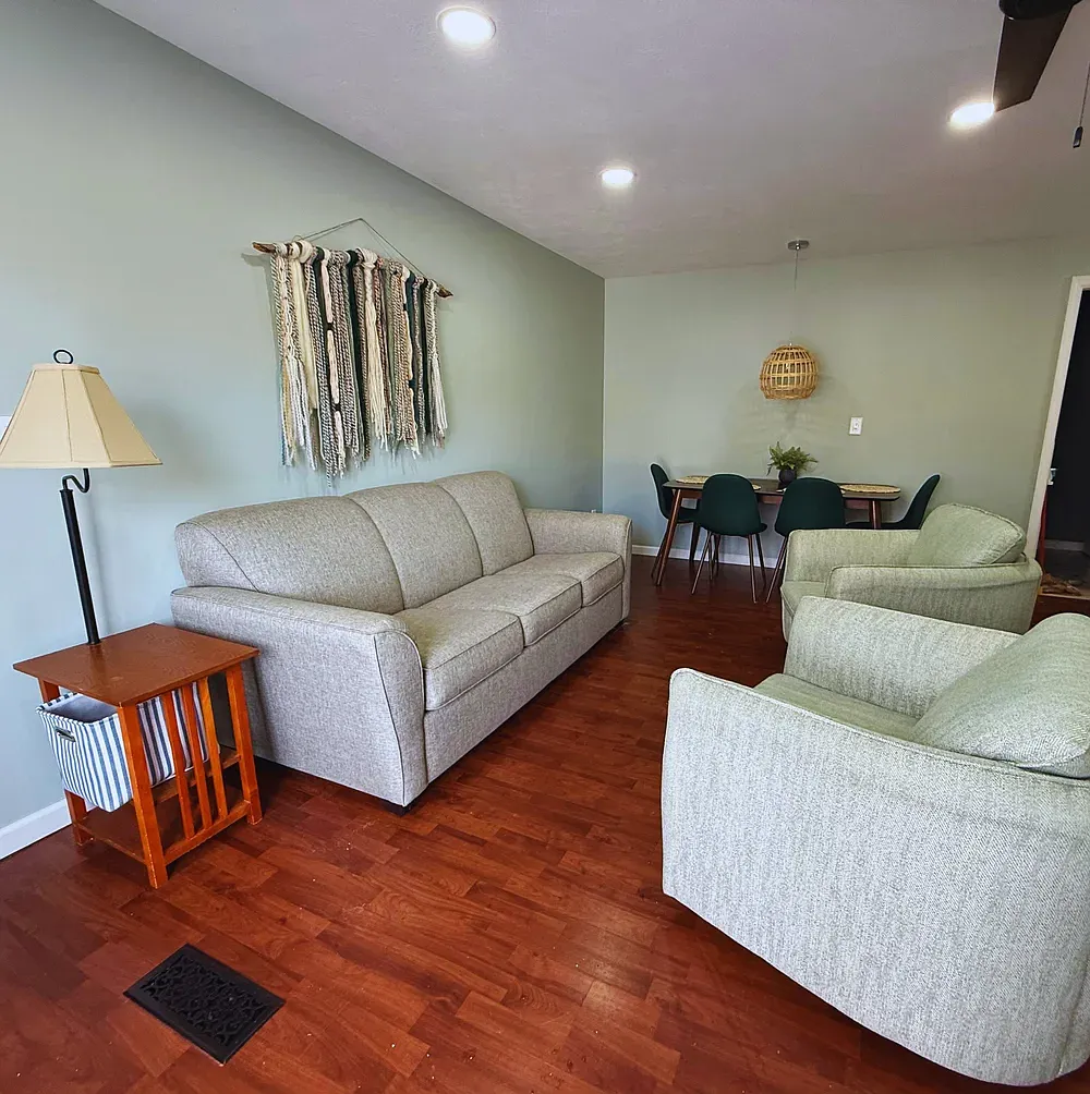 2 bed, 2134 sqft, $1,400 — Photo 4