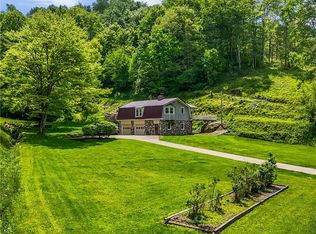 2250 Indian Camp Run Rd, New Concord, OH 43762