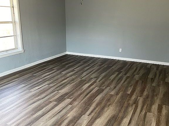 5th image of 117 New St