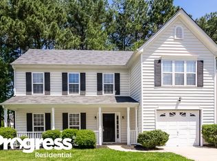 2726 Black Cherry Dr, Charlotte, NC 28262
