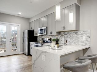 1040 Bladensburg Rd NE #2B, Washington, DC 20002