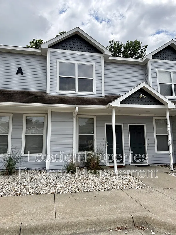 2 bed, 2.0 bath, 1100 sqft, $1,495 — Photo 1