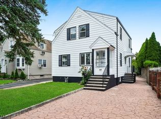 124 Woodruff Pl, Hillside Twp., NJ 07205