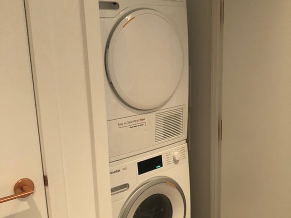 4th image of 138 Willoughby St #19B