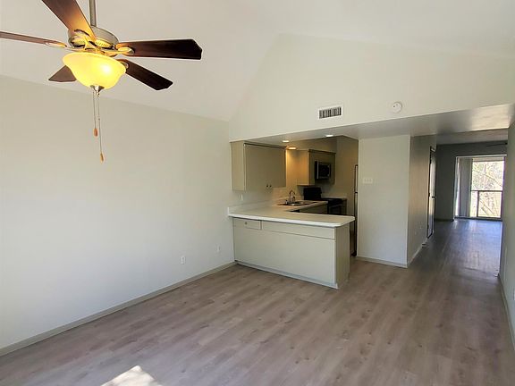 4th image of 1453 Winding Brook Cir #297
