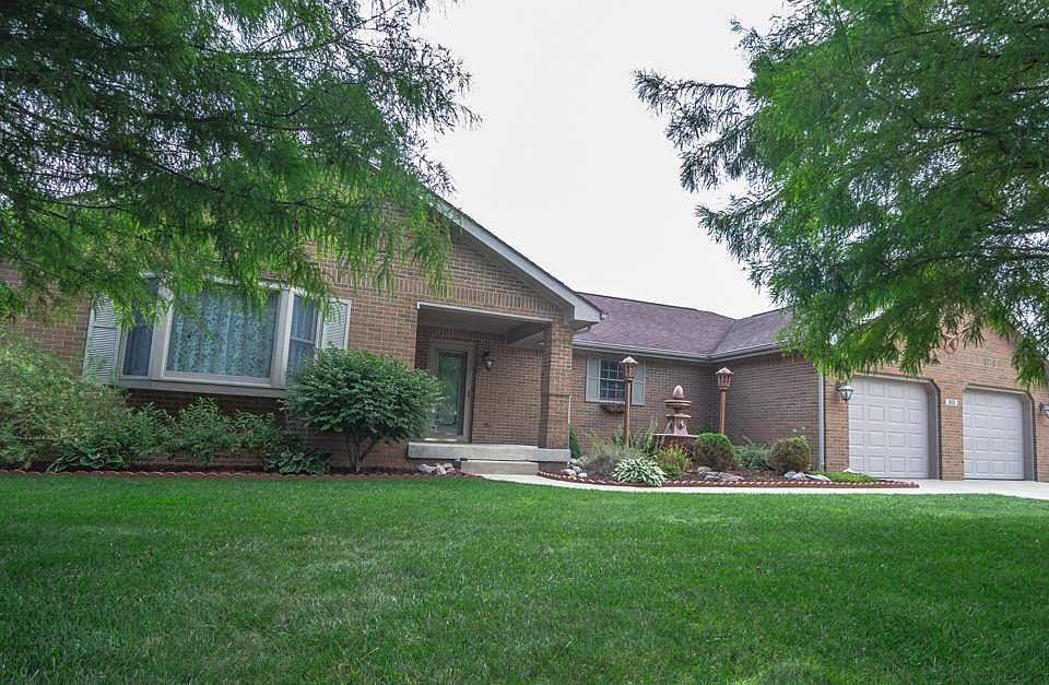 1st image of 903 Savannah Ct