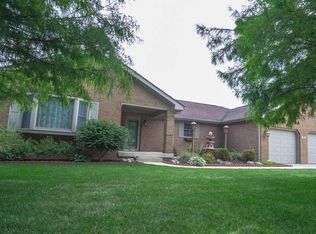 903 Savannah Ct, Frankfort, IN 46041