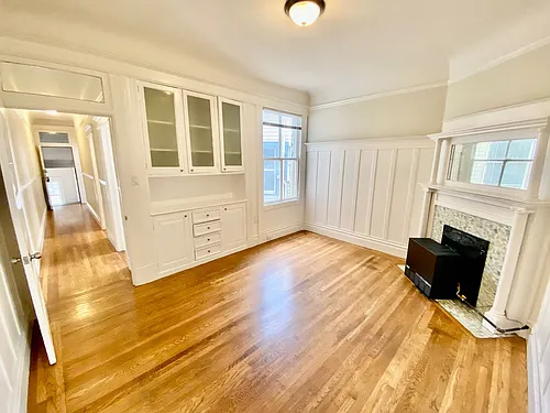 1081 Natoma St Photo 1
