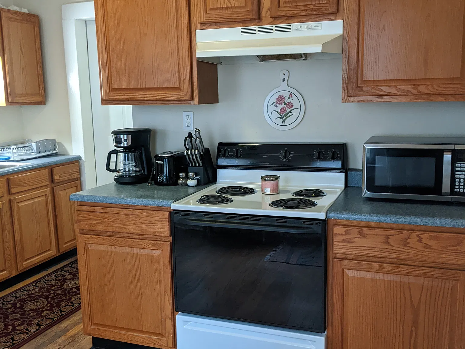 2 bed, 980 sqft, $2,500 — Photo 2
