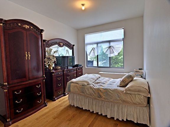 4th image of 836 Bergen St #21