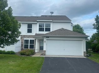 5045 149th St N UNIT 2, Hugo, MN 55038