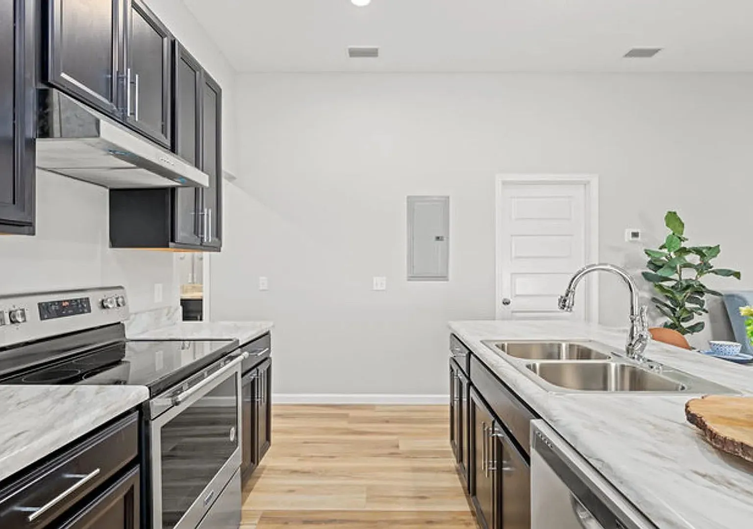 3B/2Bth MultiplexHome — Photo 4