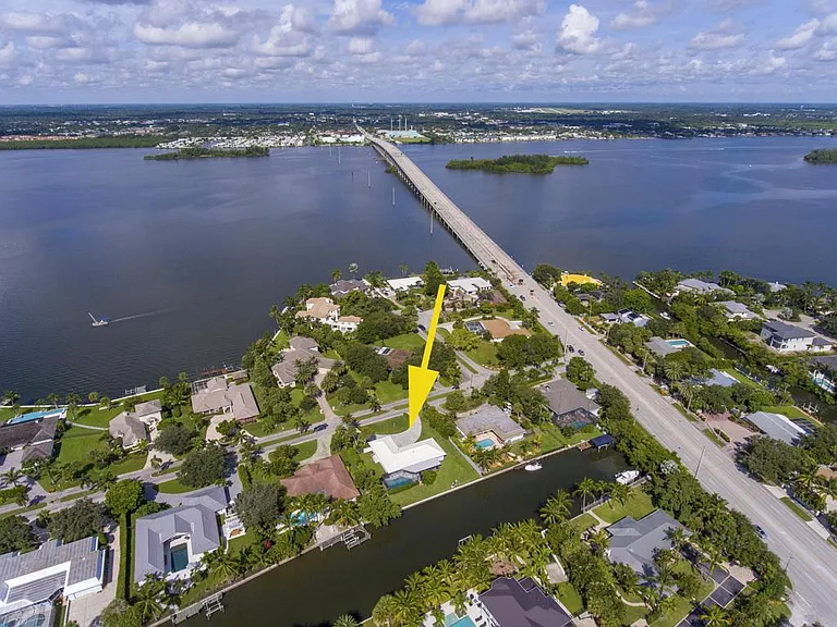1636 Indian Bay Dr — Photo 43