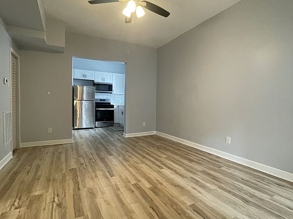 2nd image of 2429 W Cortland St APT 1R