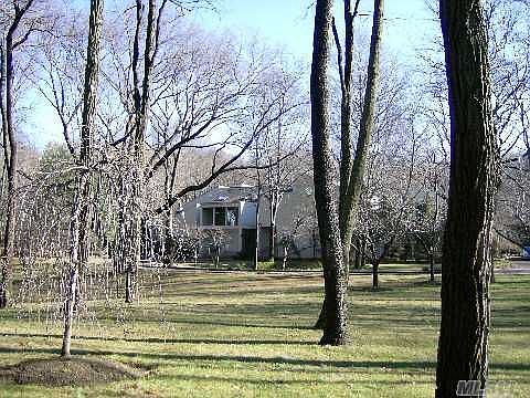 1st image of 15 Danton Ln N