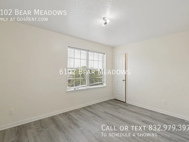 6102 Bear Br — Photo 16