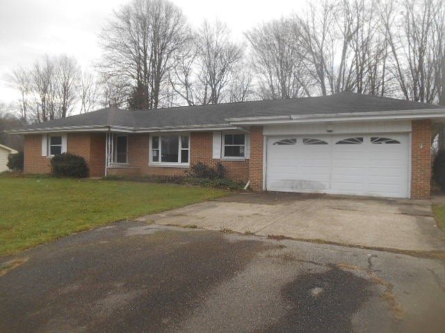 1st image of 104 Plateau Dr