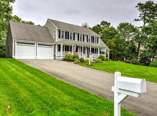 6 Ladyslipper Ln, Forestdale, MA 02644