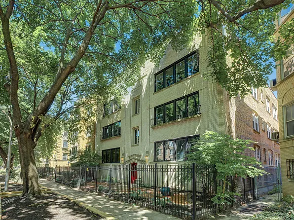 (undisclosed Address), Chicago, IL 60645