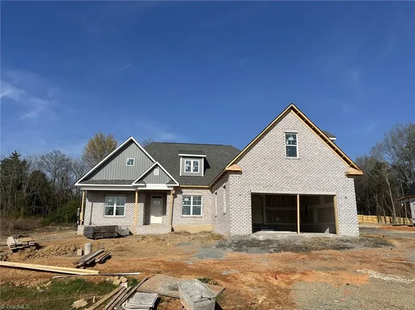 173 Cool Run, Lexington, NC 27295