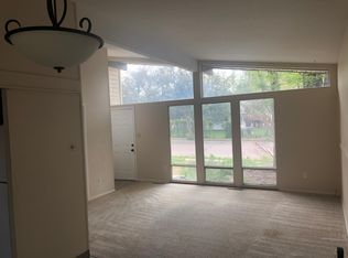 2607 N Arcadia St, Colorado Springs, CO 80907