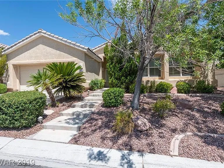 11156 Dell Cliffs Ct — Photo 2