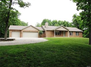 5248 Lrc Rd, Waterloo, IL 62298