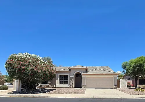 8228 W Palmaire Ave Photo 1 8228 W Palmaire Ave Photo 1