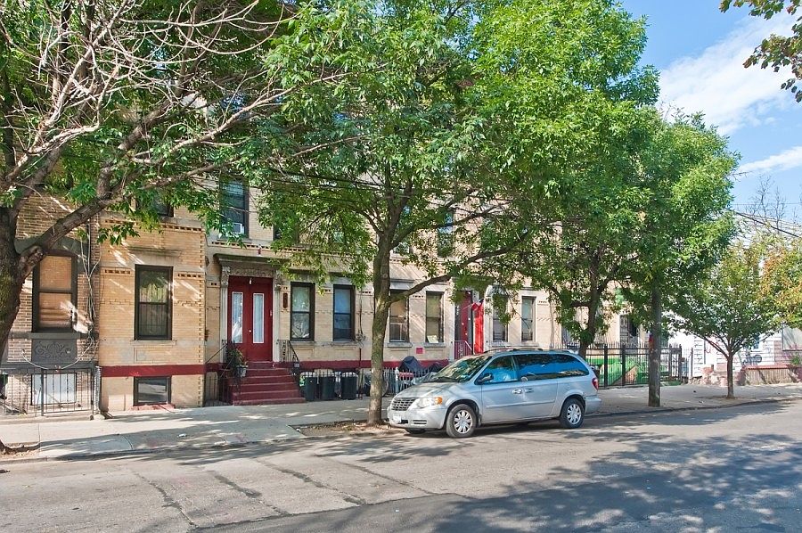 1st image of 304 St Nicholas Ave