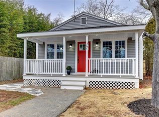 17 Allen Ave, Barrington, RI 02806