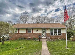 290 S Camp St, Red Lion, PA 17356