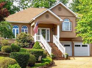 3953 Cavalry Ln, Penn Laird, VA 22846