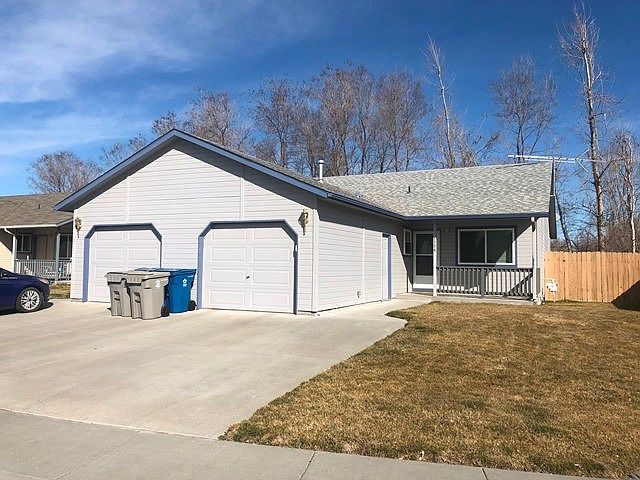 2nd image of 1154 NW Dogwood Cir