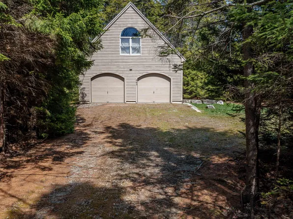 463 Martin Point Road, Friendship, ME 04547