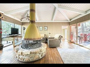 69 Hawk Cir, Lake Ozark, MO 65049