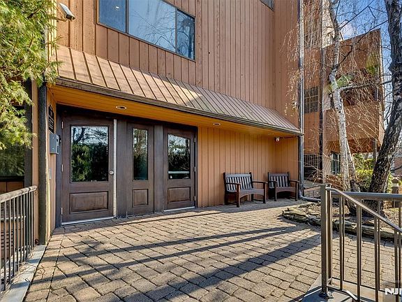 5th image of 971 Bloomfield Ave #12