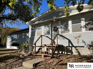 604 N 14th St, Tekamah, NE 68061