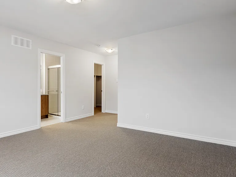 1072 Kijik Cres #1 — Photo 17