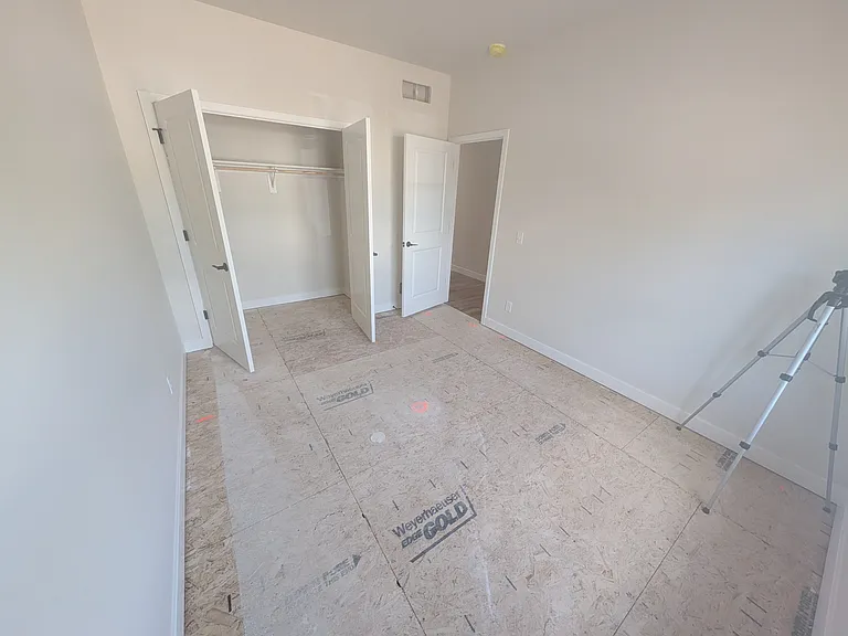 646 S Marion Ave #646 — Photo 14