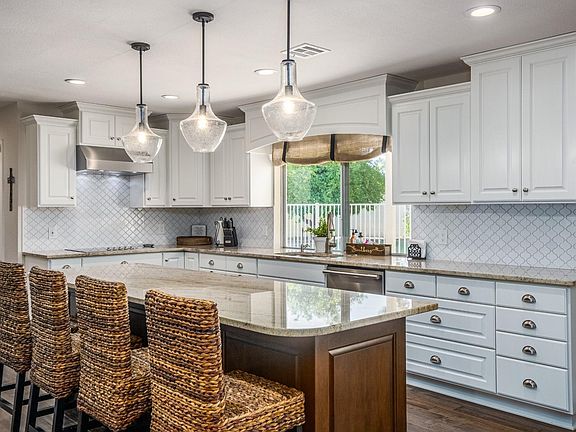 2nd image of 5712 E Aster Dr