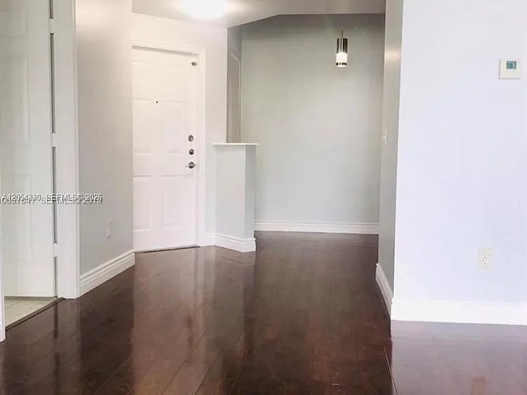 3175 NE 184th St #3302 — Photo 7